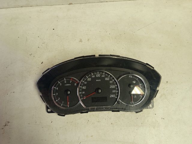 bontott SUZUKI SWIFT III Kilométeróra