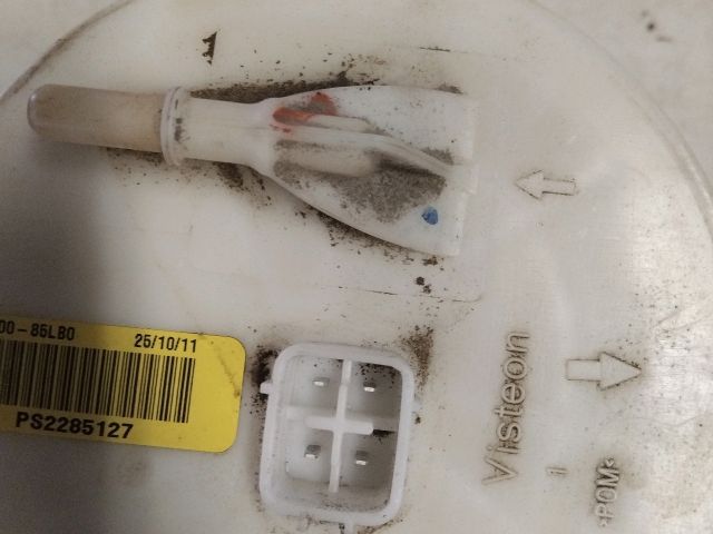 bontott SUZUKI SWIFT III Üzemanyag Szivattyú