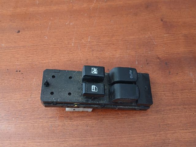 bontott SUZUKI SWIFT III Ablakemelő Kapcsoló Négyes / Kettes