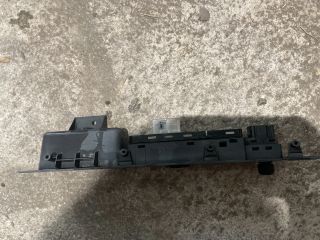 bontott SUZUKI SWIFT III Ablakemelő Kapcsoló Négyes / Kettes