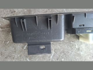 bontott SUZUKI SWIFT III Ablakemelő Kapcsoló Négyes / Kettes