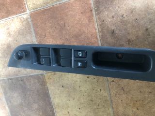 bontott SUZUKI SWIFT III Ablakemelő Kapcsoló Négyes / Kettes