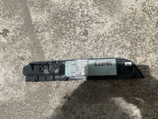 bontott SUZUKI SWIFT III Ablakemelő Kapcsoló Négyes / Kettes