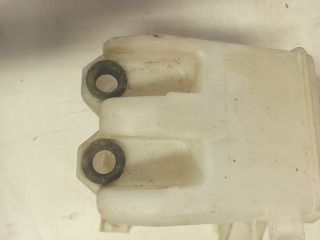 bontott SUZUKI SWIFT III Ablakmosó Tartály