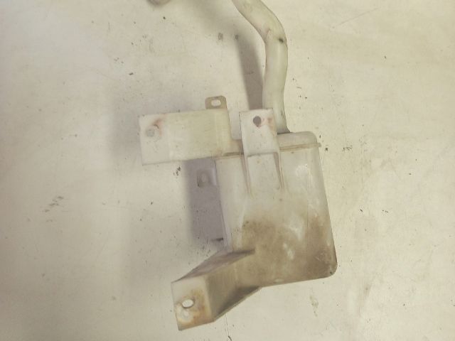 bontott SUZUKI SWIFT III Ablakmosó Tartály