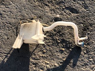 bontott SUZUKI SWIFT III Ablakmosó Tartály