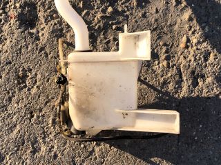 bontott SUZUKI SWIFT III Ablakmosó Tartály