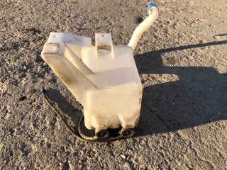 bontott SUZUKI SWIFT III Ablakmosó Tartály