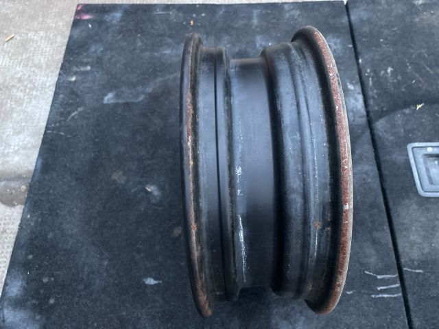 bontott SUZUKI SWIFT III Acélfelni (1 db)