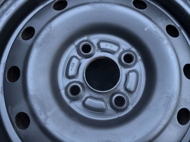 bontott SUZUKI SWIFT III Acélfelni (1 db)