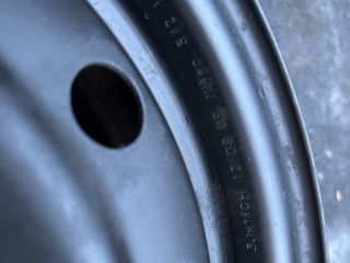 bontott SUZUKI SWIFT III Acélfelni (1 db)