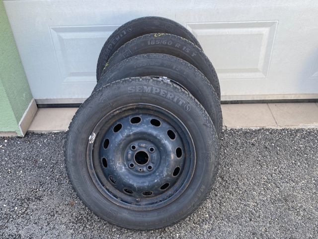 bontott SUZUKI SWIFT III Acélfelni Szett Gumival