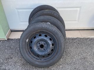 bontott SUZUKI SWIFT III Acélfelni Szett Gumival