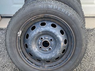 bontott SUZUKI SWIFT III Acélfelni Szett Gumival