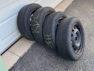 bontott SUZUKI SWIFT III Acélfelni Szett Gumival