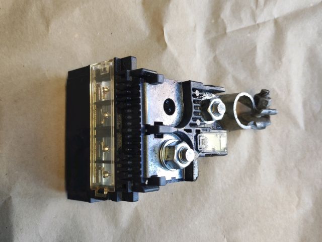 bontott SUZUKI SWIFT III Akkumulátor Saru Elektronikával