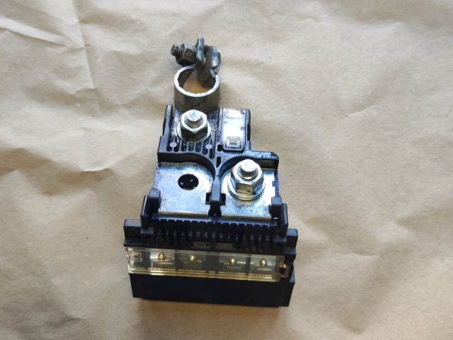 bontott SUZUKI SWIFT III Akkumulátor Saru Elektronikával