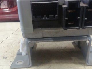 bontott SUZUKI SWIFT III Aktív Kormány Elektronika