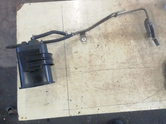 bontott SUZUKI SWIFT III Aktív Szénszűrő