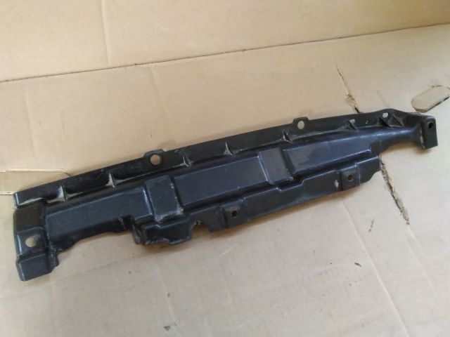 bontott SUZUKI SWIFT III Alsó Hűtő Légterelő