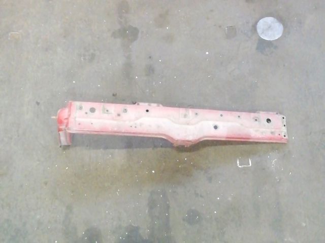 bontott SUZUKI SWIFT III Alsó Kereszttartó