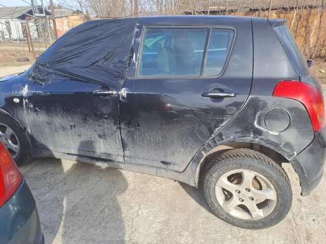 bontott SUZUKI SWIFT III Antenna