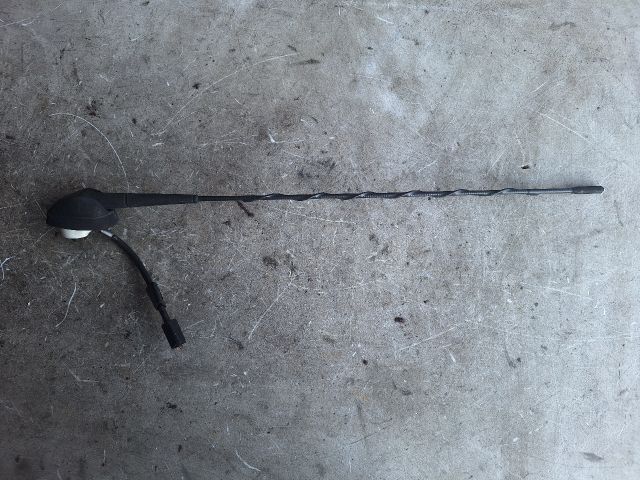 bontott SUZUKI SWIFT III Antenna