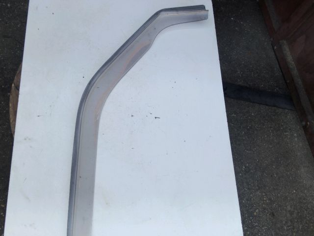 bontott SUZUKI SWIFT III Bal első Ablak Légterelő