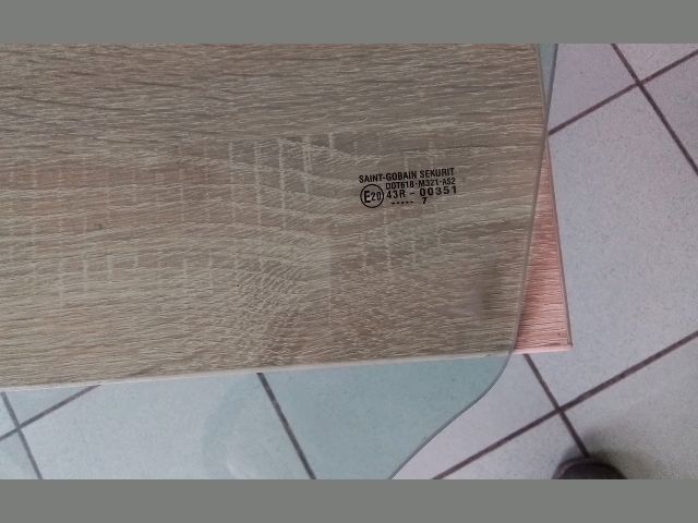 bontott SUZUKI SWIFT III Bal első Ablak