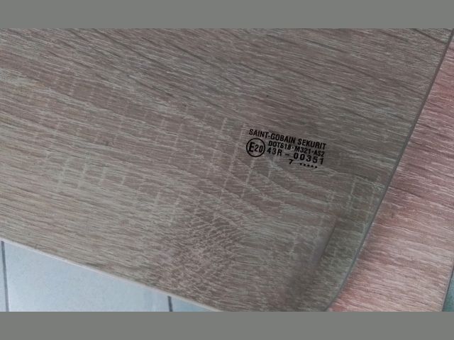 bontott SUZUKI SWIFT III Bal első Ablak