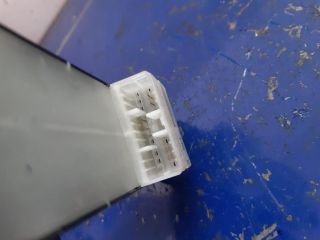 bontott SUZUKI SWIFT III Bal első Ablakemelő Kapcsoló