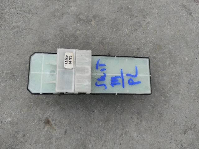 bontott SUZUKI SWIFT III Bal első Ablakemelő Kapcsoló