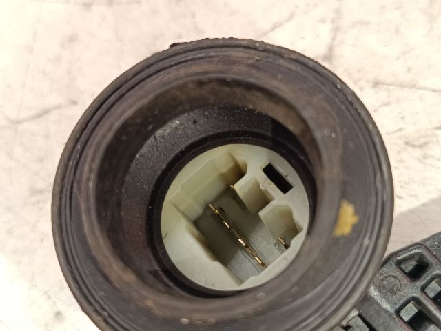 bontott SUZUKI SWIFT III Bal első Ablakemelő Motor