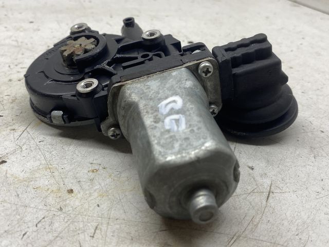 bontott SUZUKI SWIFT III Bal első Ablakemelő Motor