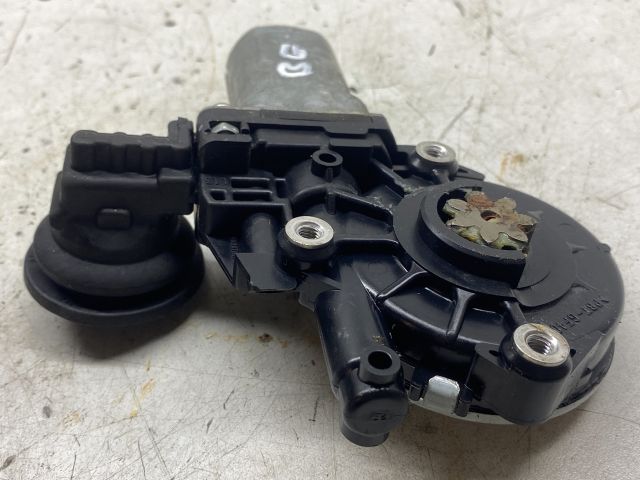 bontott SUZUKI SWIFT III Bal első Ablakemelő Motor