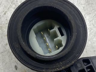 bontott SUZUKI SWIFT III Bal első Ablakemelő Motor