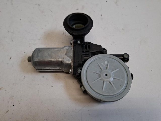 bontott SUZUKI SWIFT III Bal első Ablakemelő Motor