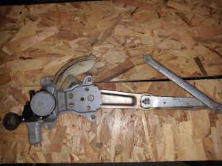 bontott SUZUKI SWIFT III Bal első Ablakemelő Szerkezet (Elektromos)