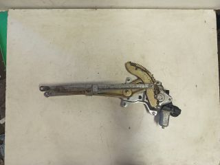 bontott SUZUKI SWIFT III Bal első Ablakemelő Szerkezet (Elektromos)