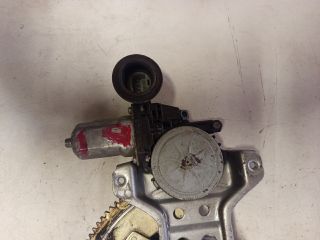 bontott SUZUKI SWIFT III Bal első Ablakemelő Szerkezet (Elektromos)