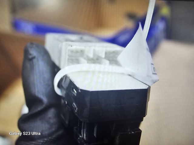 bontott SUZUKI SWIFT III Bal első Ablakemelő Szerkezet (Elektromos)