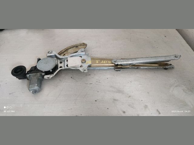 bontott SUZUKI SWIFT III Bal első Ablakemelő Szerkezet (Elektromos)