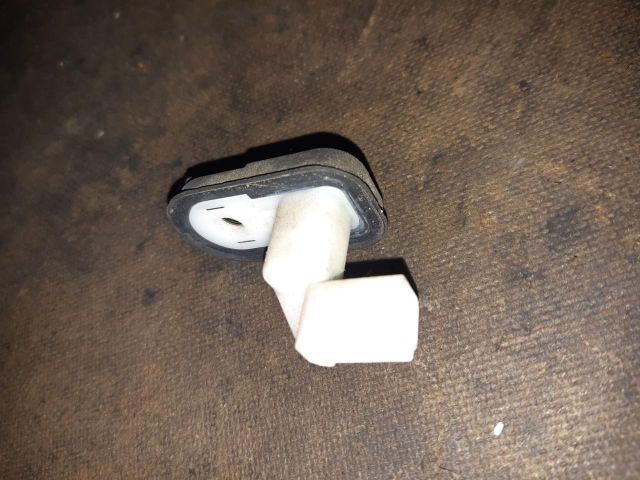 bontott SUZUKI SWIFT III Bal első Ajtó Kapcsoló