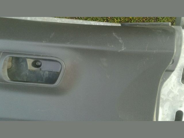 bontott SUZUKI SWIFT III Bal első Ajtó Kárpit