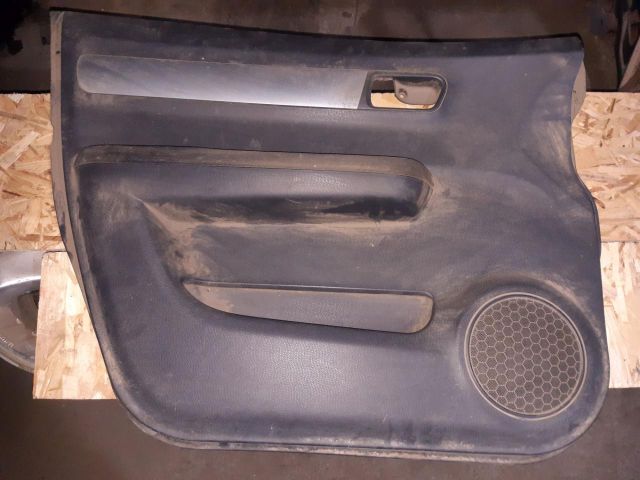 bontott SUZUKI SWIFT III Bal első Ajtó Kárpit