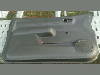 bontott SUZUKI SWIFT III Bal első Ajtó Kárpit