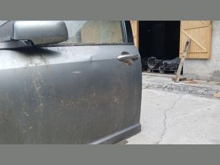 bontott SUZUKI SWIFT III Bal első Ajtó (Részeivel)