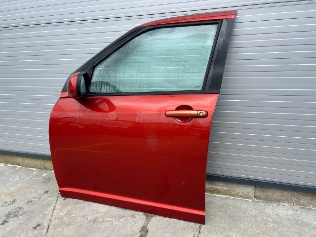 bontott SUZUKI SWIFT III Bal első Ajtó (Üres lemez)