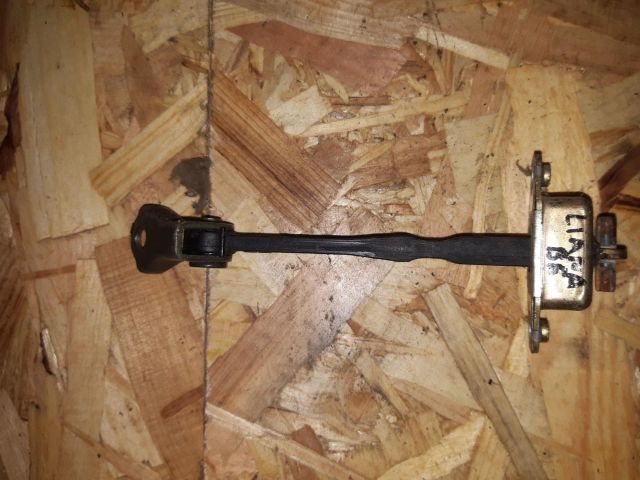 bontott SUZUKI SWIFT III Bal első Ajtóhatároló