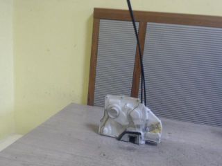 bontott SUZUKI SWIFT III Bal első Ajtózár